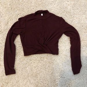 Long sleeve crop top!